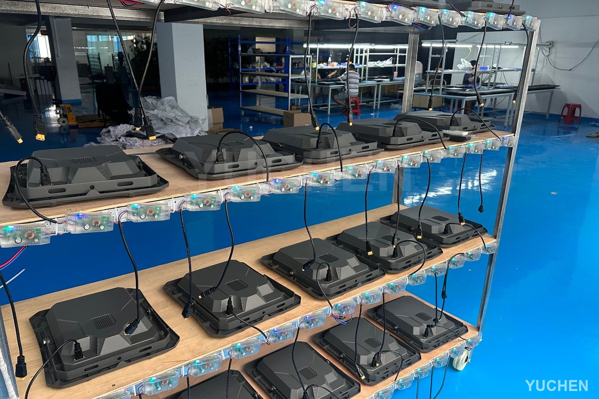 Aging test of floodlight batches